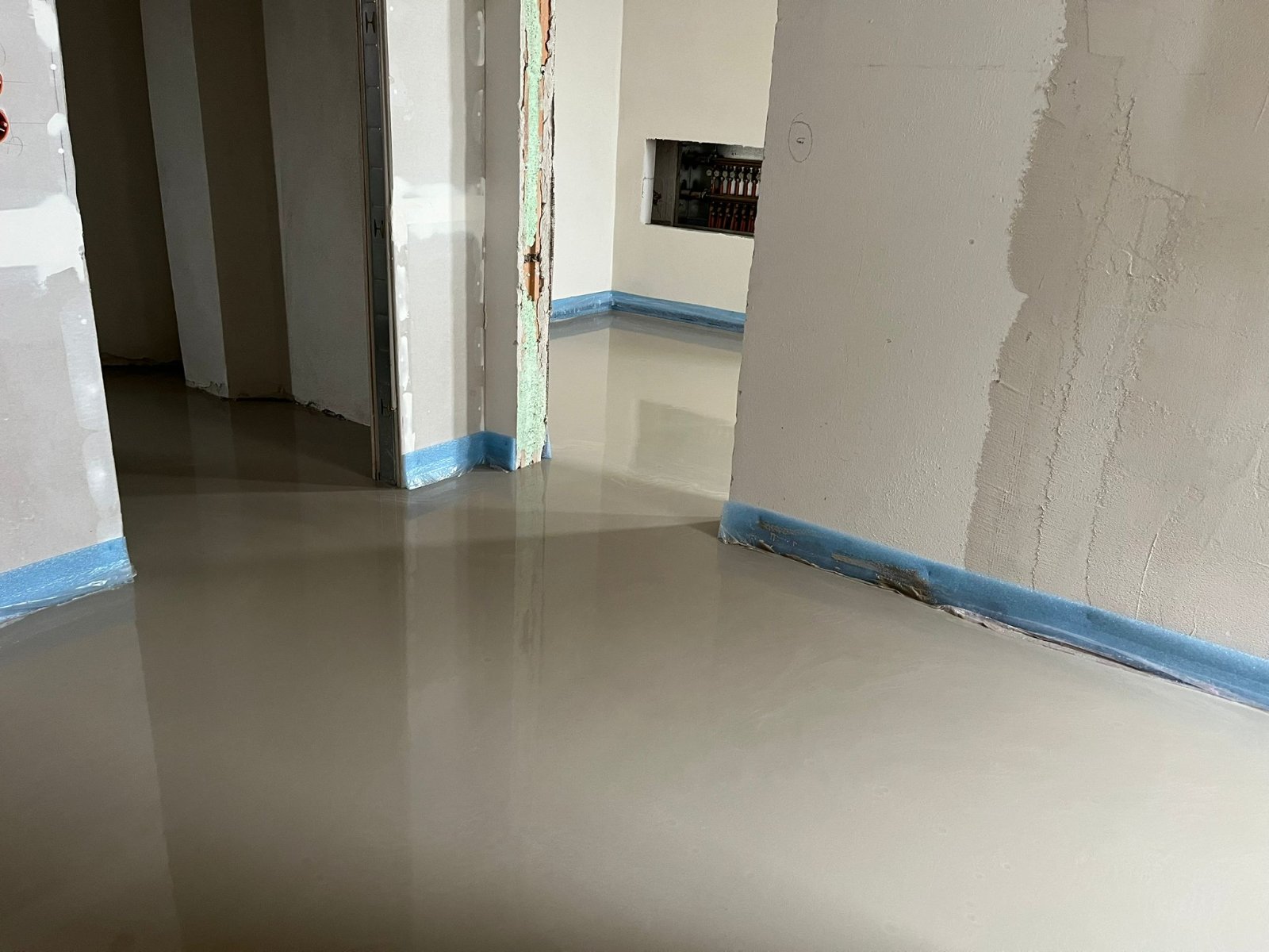Bodennivellierung und professioneller Bodenausgleich Bild 8